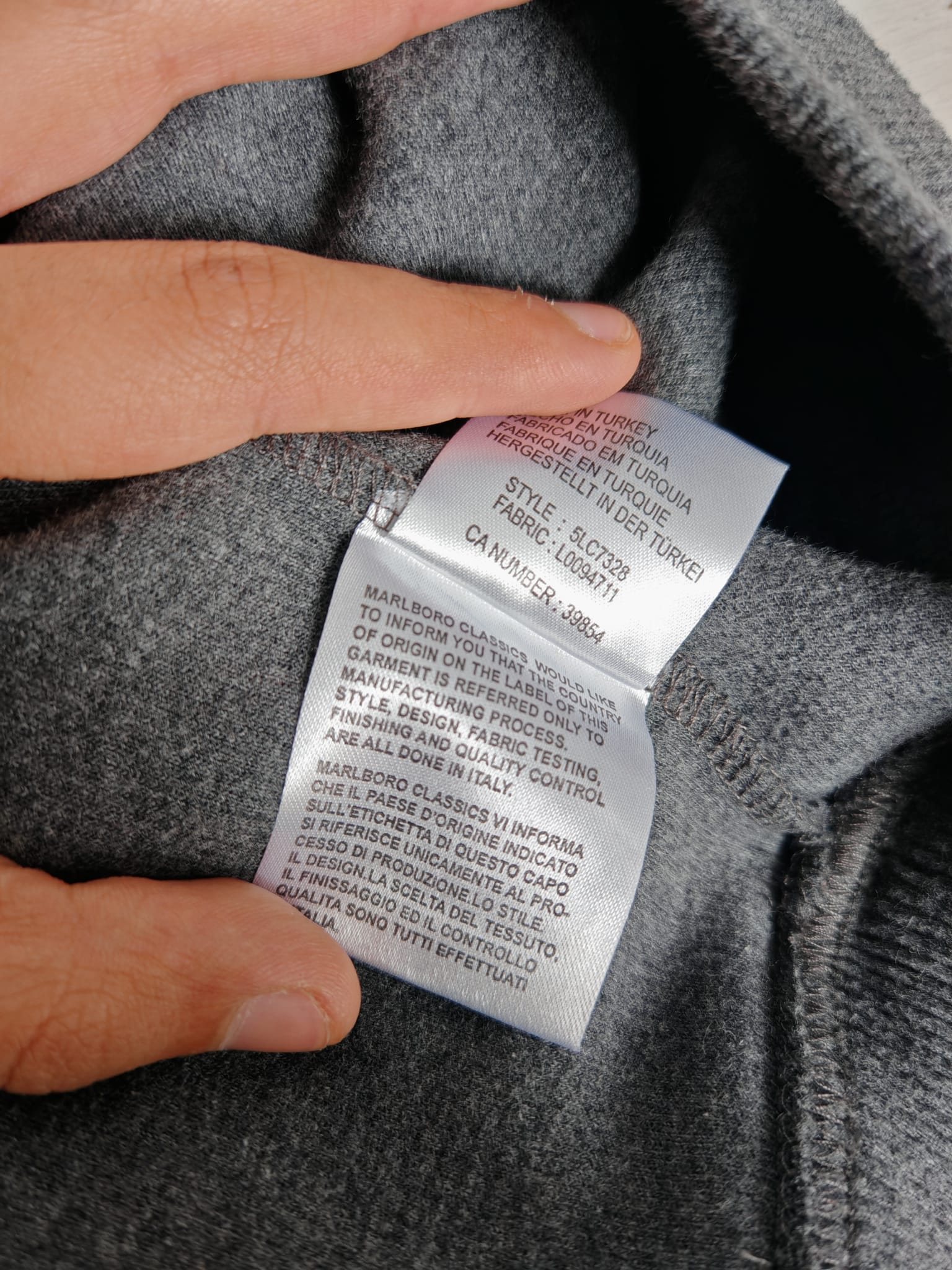 MAGLIONE MALBORO CLASSICS